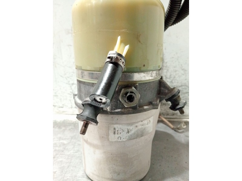 Recambio de bomba direccion para opel astra h berlina referencia OEM IAM 1040085003094  