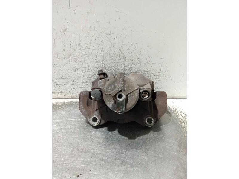 Recambio de pinza freno delantera izquierda para opel astra h berlina referencia OEM IAM 9823AAC2  