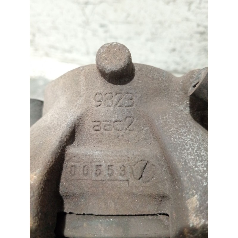 Recambio de pinza freno delantera izquierda para opel astra h berlina referencia OEM IAM 9823AAC2  