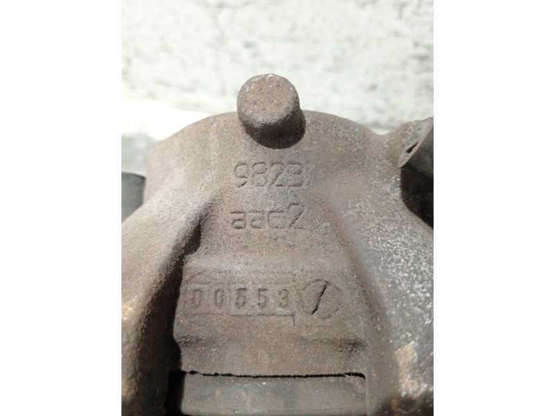 Recambio de pinza freno delantera izquierda para opel astra h berlina referencia OEM IAM 9823AAC2  