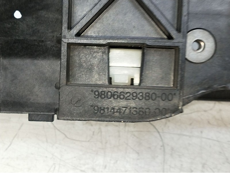 Recambio de panel frontal para citroën c4 spacetourer 1.2 referencia OEM IAM 980662938000  981447138000  