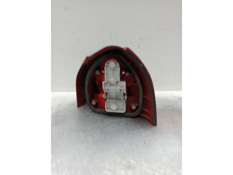 Recambio de piloto trasero izquierdo para audi a3 (8l1) 1.9 tdi referencia OEM IAM 8l0945095a  