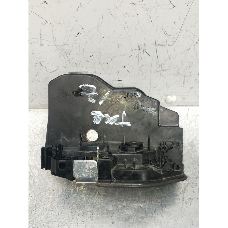 Recambio de motor cierre centralizado trasero izquierdo para bmw x3 (f25) referencia OEM IAM 7318413  