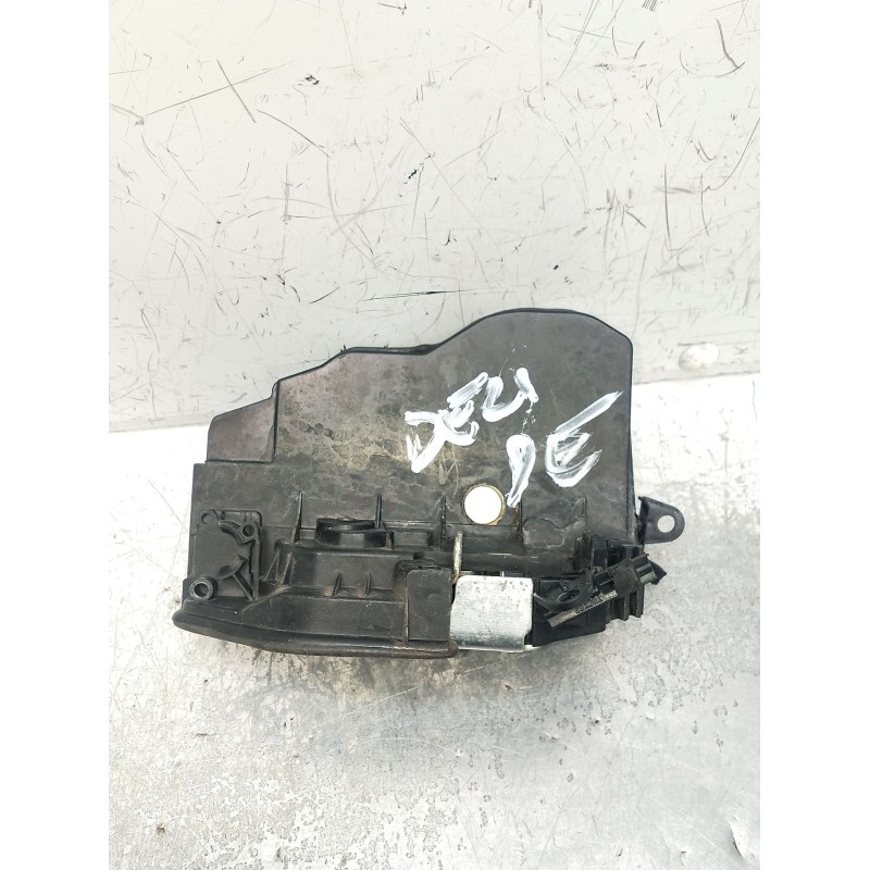 Recambio de motor cierre centralizado delantero derecho para bmw x3 (f25) referencia OEM IAM 7318416  