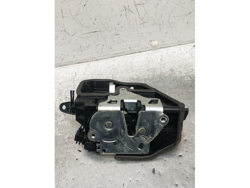 Recambio de motor cierre centralizado trasero derecho para bmw x3 (f25) referencia OEM IAM 7318414  