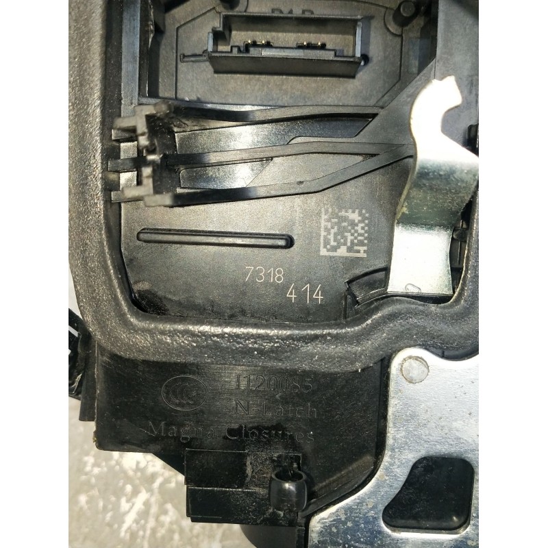 Recambio de motor cierre centralizado trasero derecho para bmw x3 (f25) referencia OEM IAM 7318414  