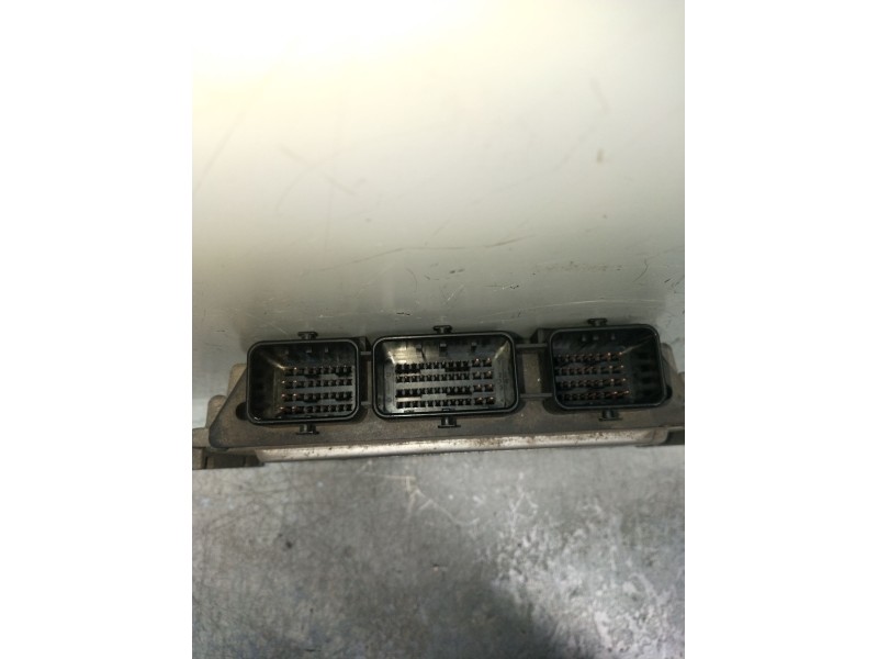 Recambio de centralita motor uce para citroën c3 i (fc_, fn_) 1.4 hdi referencia OEM IAM 0281012529  