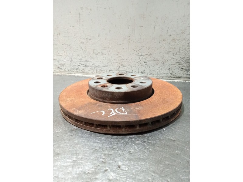 Recambio de disco freno delantero para seat leon sportstourer (kl8) referencia OEM IAM   