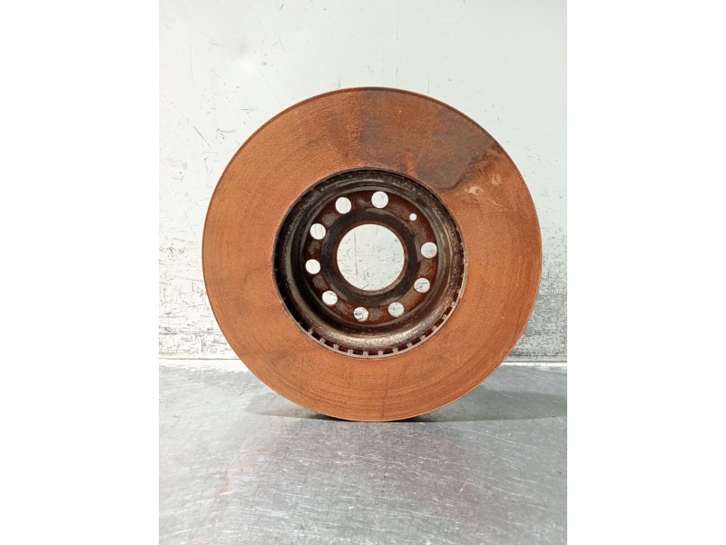 Recambio de disco freno delantero para seat leon sportstourer (kl8) referencia OEM IAM   