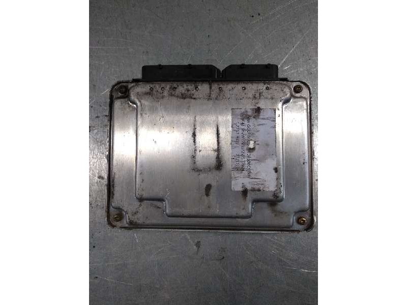 Recambio de centralita motor uce para volkswagen golf iv berlina (1j1) conceptline referencia OEM IAM 0281010662 038906019FF 