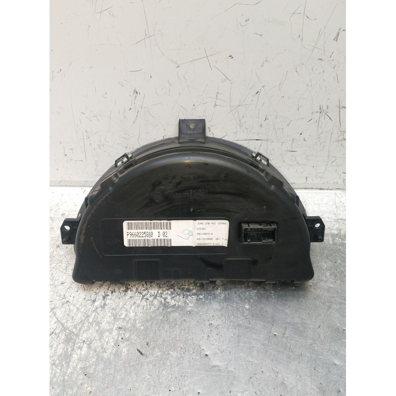 Recambio de cuadro instrumentos para citroën c3 i (fc_, fn_) 1.4 hdi referencia OEM IAM 9660225880  