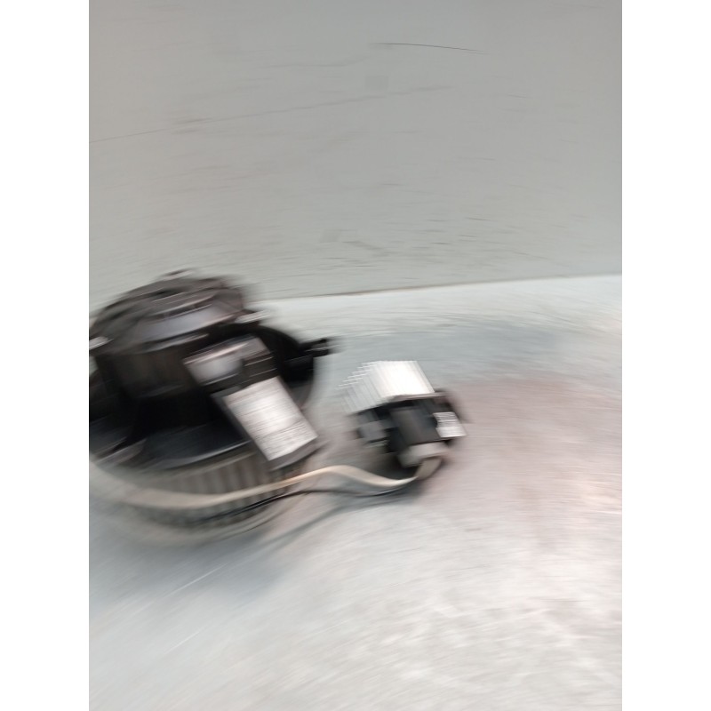 Recambio de motor calefaccion para opel insignia b sports tourer (z18) 2.0 cdti (35) referencia OEM IAM gp563001  