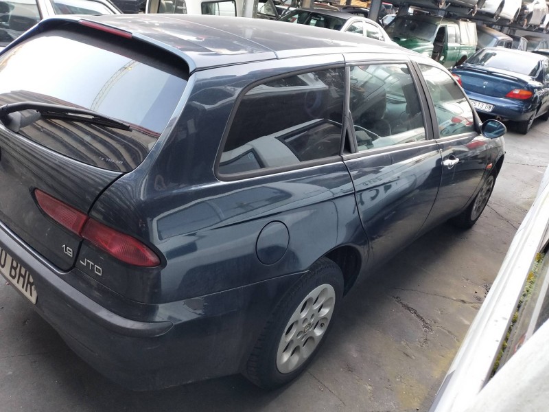 alfa romeo 156 sportwagon (116) del año 2001