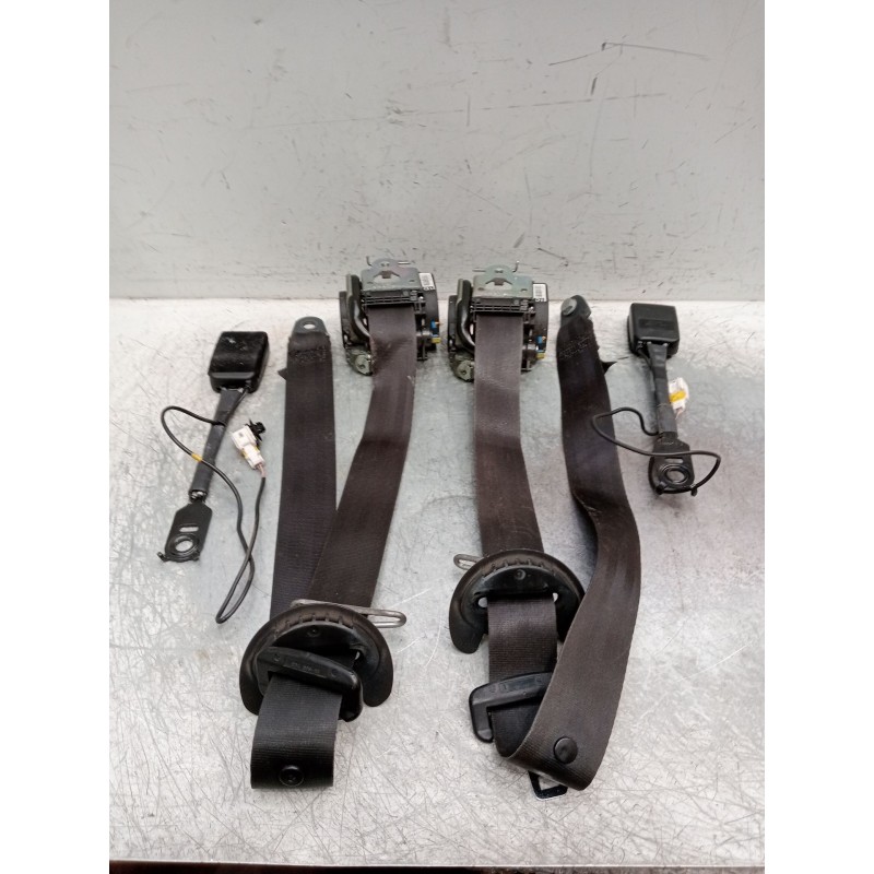 Recambio de juego cinturones delantero para peugeot 308 i (4a_, 4c_) 1.6 hdi referencia OEM IAM   