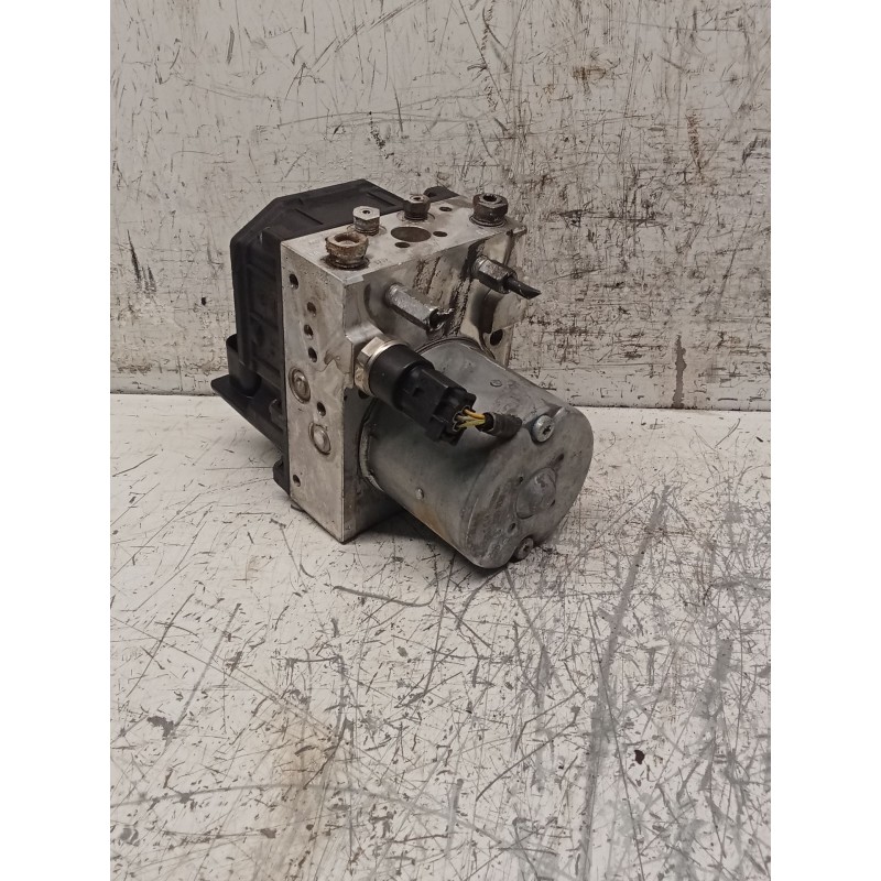 Recambio de abs para toyota avensis berlina (t25) 2.2 d-4d clean power executive berlina (5-ptas.) referencia OEM IAM 8954105100