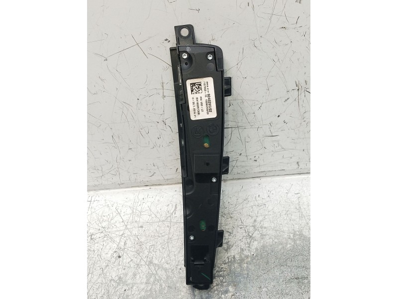 Recambio de mando multifuncion para bmw x3 (f25) referencia OEM IAM 924029502  