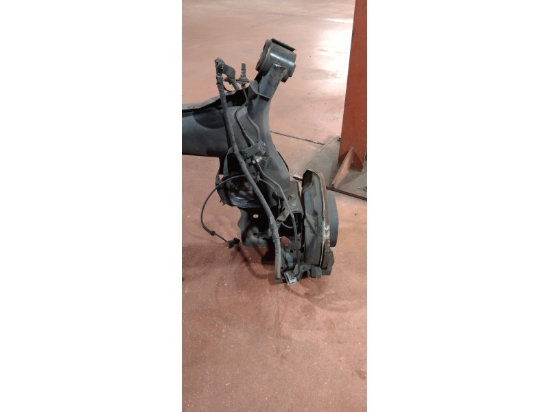 Recambio de puente trasero para renault kadjar experience referencia OEM IAM  DISCO/ABS 