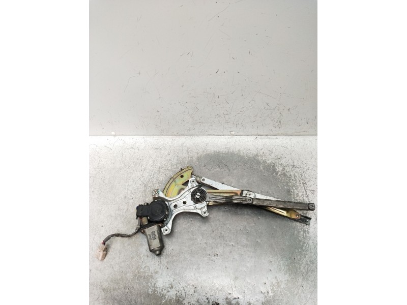 Recambio de elevalunas delantero izquierdo para toyota corolla (e11) referencia OEM IAM 8572012170 3P 