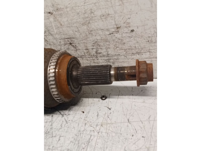 Recambio de transmision delantera izquierda para toyota avensis berlina (t25) 2.2 d-4d clean power executive berlina (5-ptas.) r