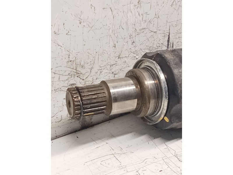 Recambio de transmision delantera izquierda para toyota avensis berlina (t25) 2.2 d-4d clean power executive berlina (5-ptas.) r