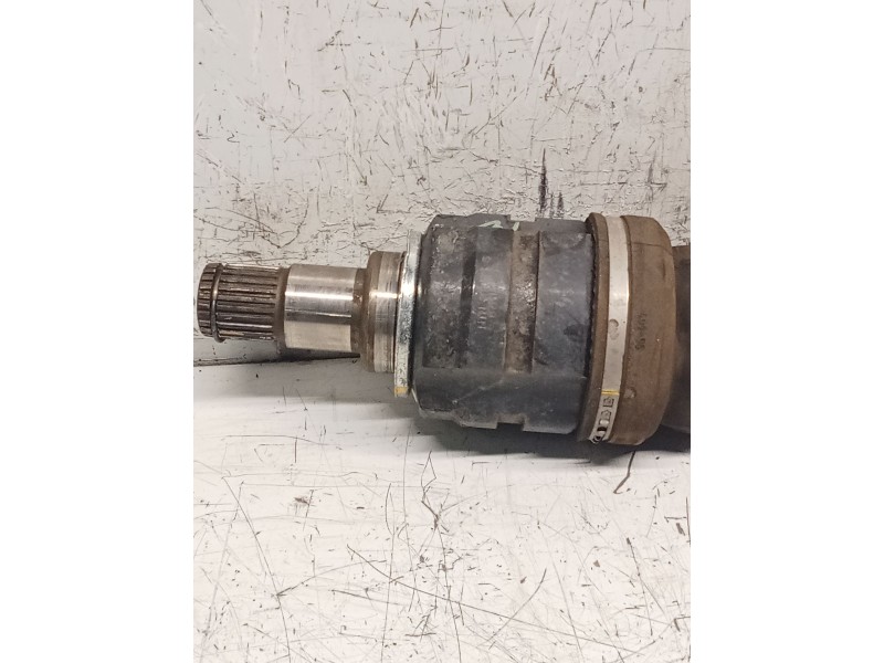 Recambio de transmision delantera izquierda para toyota avensis berlina (t25) 2.2 d-4d clean power executive berlina (5-ptas.) r