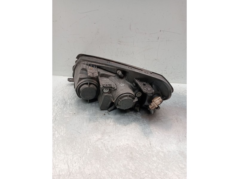 Recambio de faro derecho para chevrolet captiva 2.0 vcdi lt referencia OEM IAM   