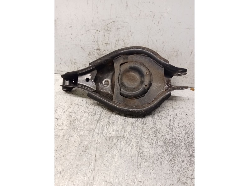 Recambio de brazo suspension inferior trasero izquierdo para opel antara cosmo 4x4 referencia OEM IAM   