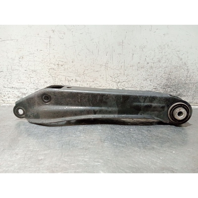 Recambio de brazo suspension inferior trasero izquierdo para bmw x3 (f25) referencia OEM IAM 33306795812  