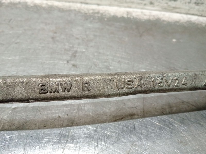 Recambio de brazo suspension inferior delantero derecho para bmw x3 (f25) referencia OEM IAM 15V24  