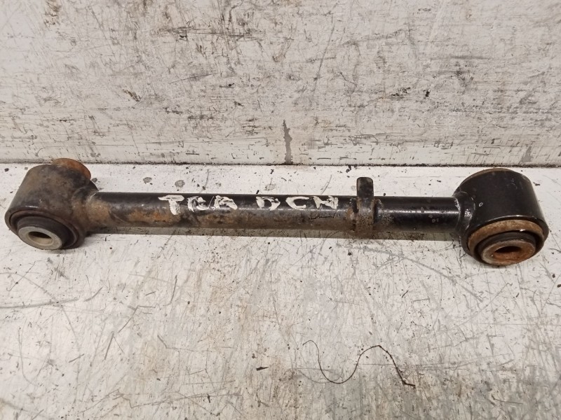 Recambio de brazo suspension superior trasero derecho para opel antara cosmo 4x4 referencia OEM IAM   