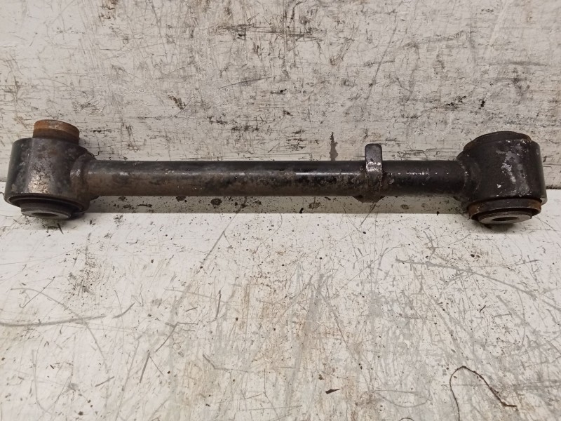 Recambio de brazo suspension superior trasero izquierdo para opel antara cosmo 4x4 referencia OEM IAM   