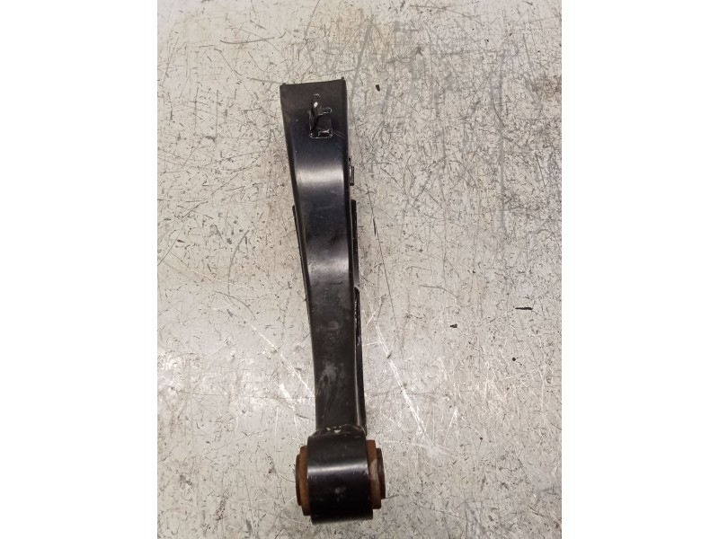 Recambio de brazo suspension superior trasero izquierdo para opel antara cosmo 4x4 referencia OEM IAM   