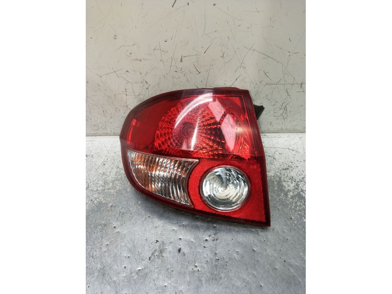 Recambio de piloto trasero izquierdo para hyundai getz (tb) 1.1 referencia OEM IAM   
