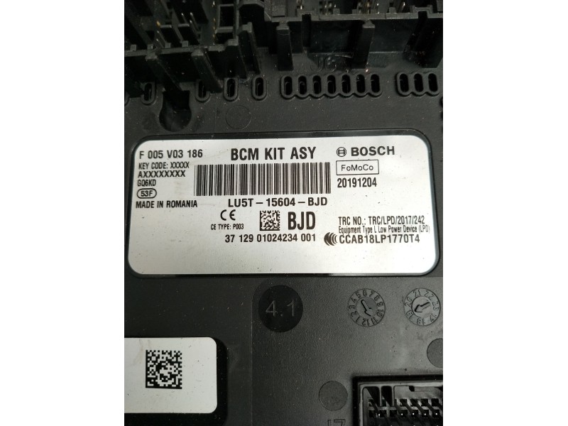 Recambio de caja reles / fusibles para ford puma referencia OEM IAM F005V03186 LU5T15604BJD 20191204