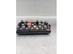 Recambio de caja reles / fusibles para chevrolet captiva 2.0 vcdi lt referencia OEM IAM   