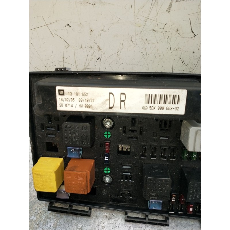 Recambio de caja reles / fusibles para opel astra h (a04) 1.4 (l48) referencia OEM IAM 5DK00866802  