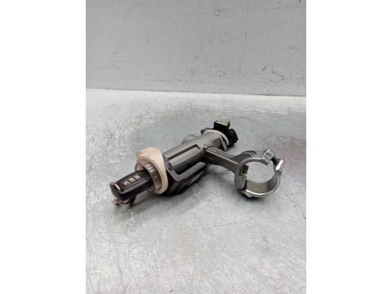 Recambio de conmutador de arranque para chevrolet captiva 2.0 vcdi lt referencia OEM IAM   