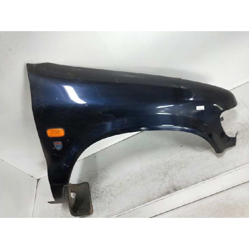 Recambio de aleta delantera derecha para kia sportage 2.0 turbodiesel cat referencia OEM IAM   