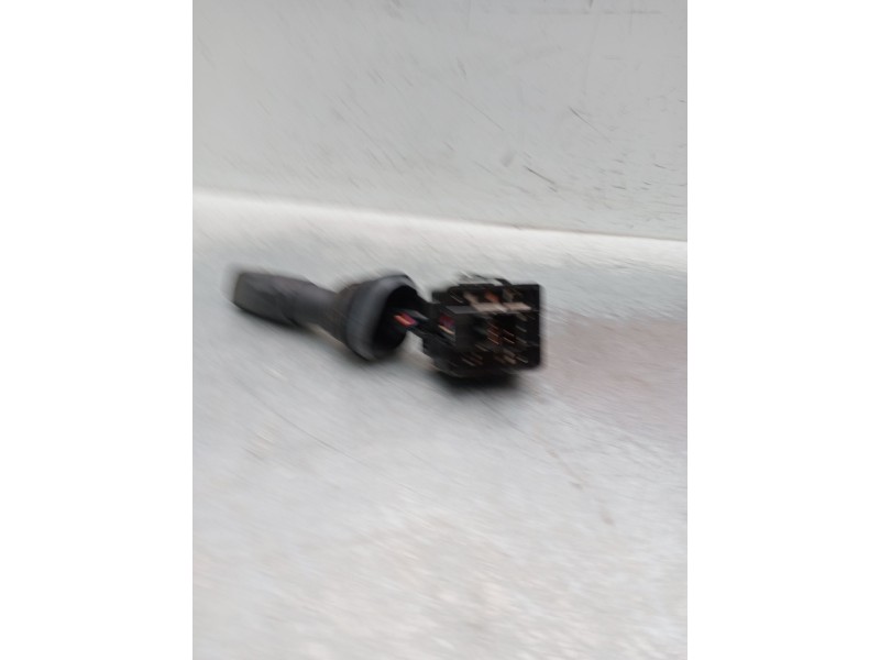Recambio de mando limpia para chevrolet captiva 2.0 vcdi lt referencia OEM IAM 202005410  