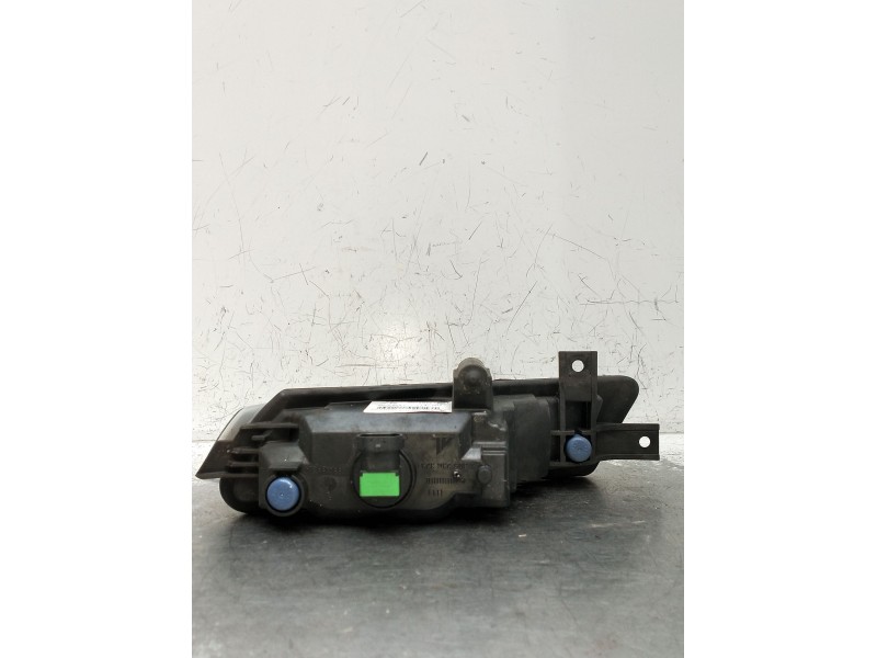 Recambio de faro antiniebla derecho para bmw serie 1 berlina (e81/e87) 120d referencia OEM IAM 0305084002  
