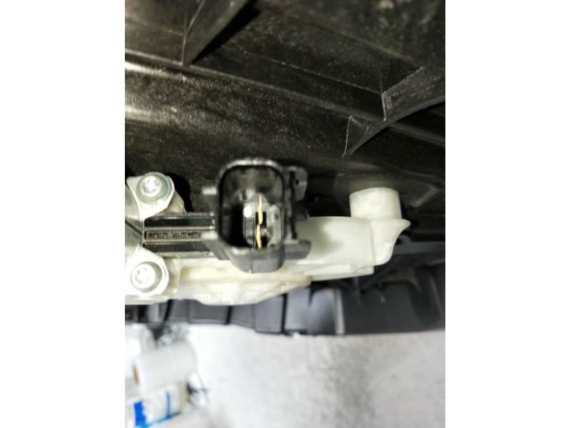 Recambio de elevalunas delantero izquierdo para ford puma referencia OEM IAM L1TBS23201CB E21933103 5p