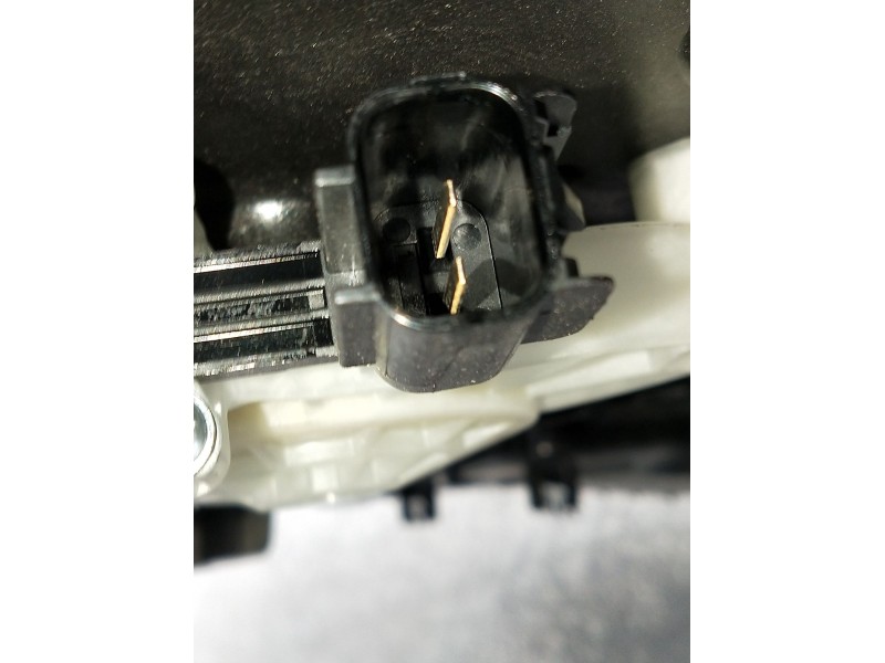 Recambio de elevalunas trasero izquierdo para ford puma referencia OEM IAM L1TBS27001CB E07051103 5p