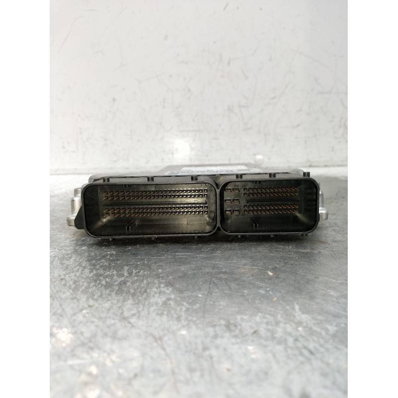Recambio de centralita motor uce para bmw serie 1 berlina (e81/e87) 120d referencia OEM IAM 0281013536  