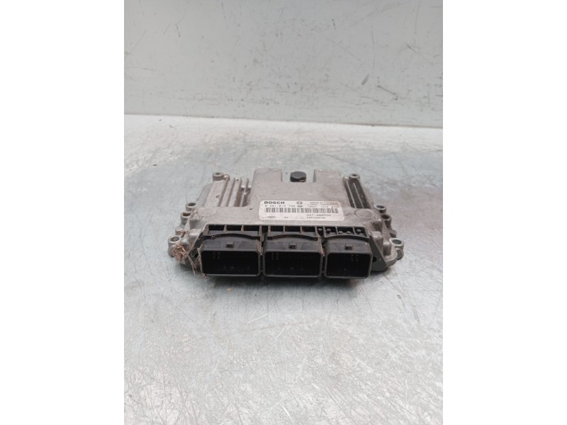 Recambio de centralita motor uce para renault megane iii hatchback (bz0/1_, b3_) 1.9 dci (bz0n, bz0j) referencia OEM IAM 0281015