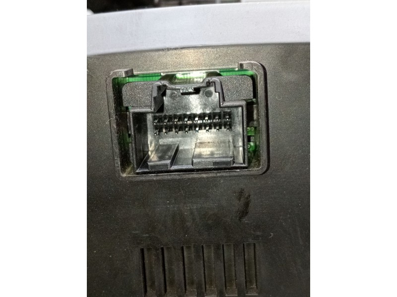 Recambio de cuadro instrumentos para chevrolet captiva 2.0 vcdi lt referencia OEM IAM 96628240  