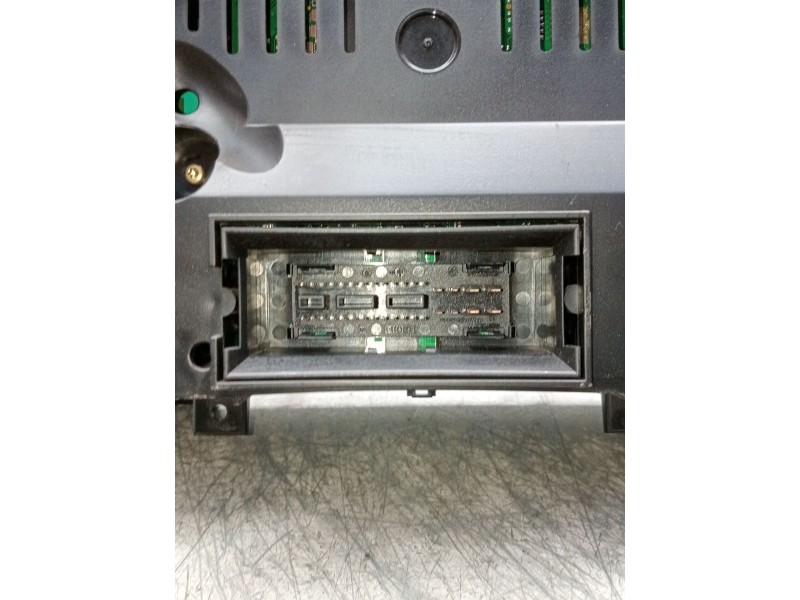 Recambio de cuadro instrumentos para volkswagen touran (1t1, 1t2) 2.0 tdi referencia OEM IAM 110080217  