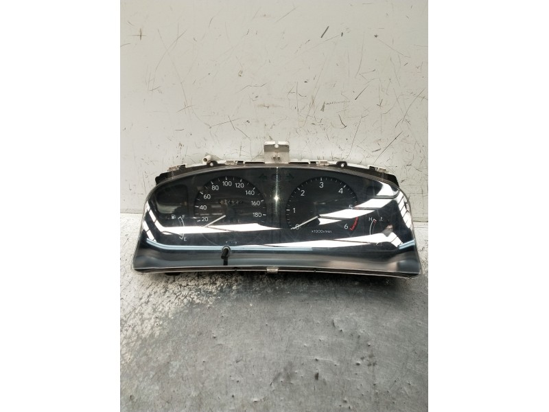 Recambio de cuadro instrumentos para toyota corolla (e11) referencia OEM IAM 838001E280  