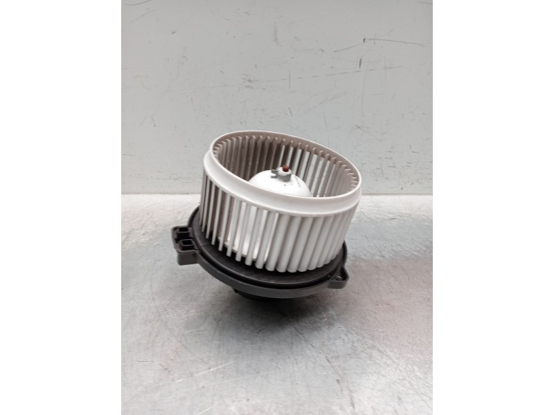 Recambio de motor calefaccion para chevrolet captiva 2.0 vcdi lt referencia OEM IAM   