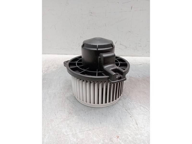 Recambio de motor calefaccion para chevrolet captiva 2.0 vcdi lt referencia OEM IAM   