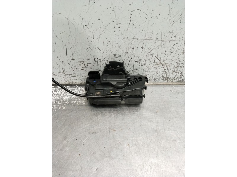 Recambio de motor cierre centralizado trasero derecho para ford puma referencia OEM IAM H1BAA26412DE 40744180 5p